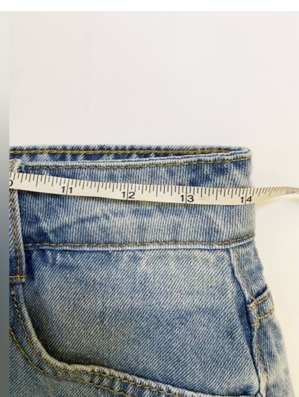 Stylish Distressed 2 in 1 Blue Jeans NWOT - Picture 4 of 10